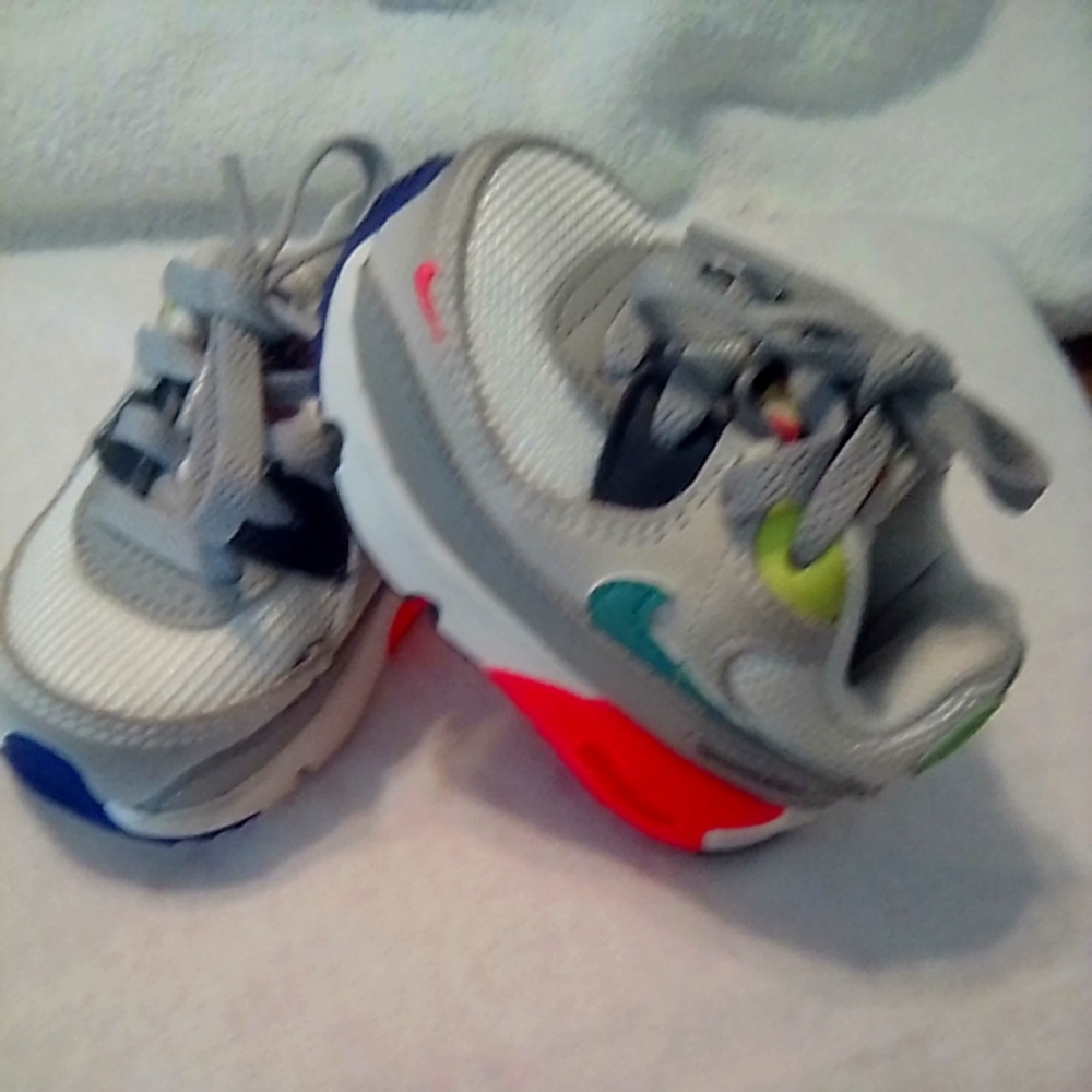 Nike Air max 90 size 2c.